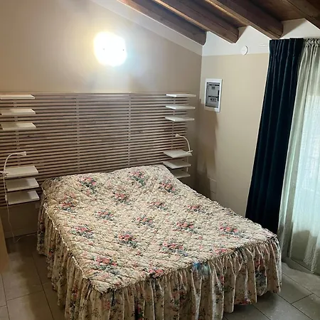 Affittacamere Eatvolve - Rifugio Del Benessere *